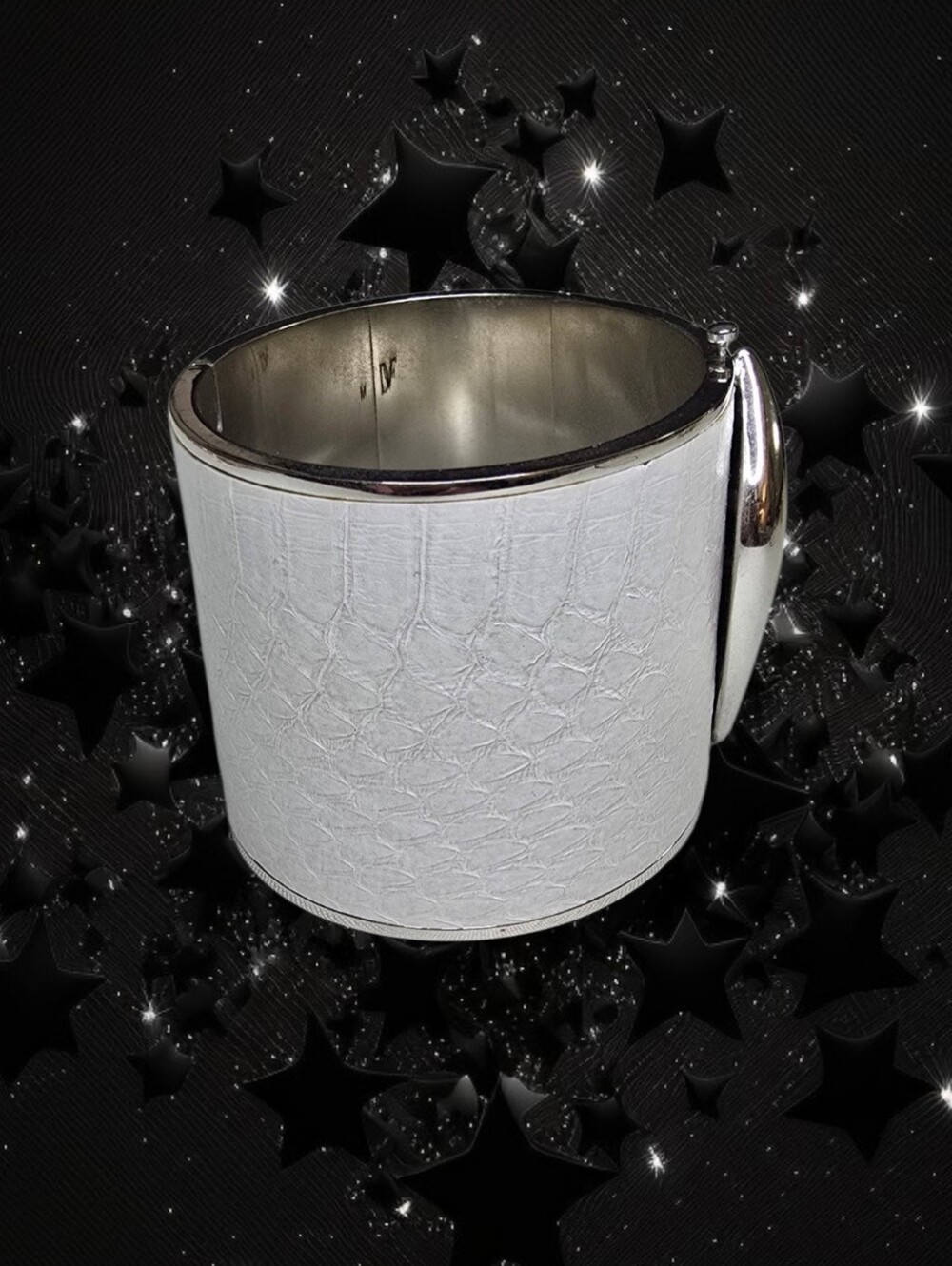 Diane von Furstenberg Leather Embossed Frankie Wide Hinged Bangle Bracelet - Picture 4 of 9